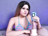 Latina chick Raquel Roper pleasures a hard cock with a penis pump