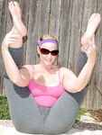 Fat wife Dee Siren bangs a big black dick on poolside patio