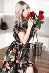 Amateur girl Eva Elfie gets totally naked after drinking wine at kitchen table