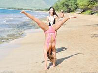 Smoking hot amateur bikini models Aubrey & Mary get nude on the sandy beach