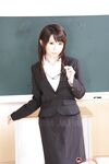 Japanese schoolteacher Maho Sawai dons blindfold and gag after showing bush