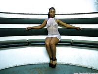 Leggy Afrikan amateur Lola-Marie baring bit tits and booty while undressing