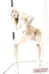Blonde MILF Sarah Vandella gracefully spreads her pussy & gapes her ass