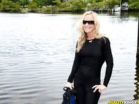 Blonde chick in wetsuit gets picked up at the lake for a quickie