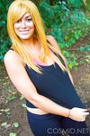 Brassy blonde fatty Tasha Cole removes shirt outside to pose in yoga pants