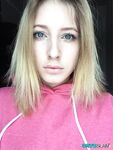 Amateur teen Sylvia loves taking selfies of attractive nude body