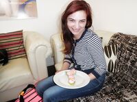 Lots of X rated selfies of various naked women for jacking off to