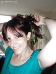 Lots of X rated selfies of various naked women for jacking off to