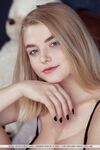 Daniel Sea sizzles her way through a hot lingerie strip for her cam viewers