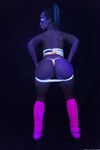 Glowing brunette Jada Stevens flaunts her sexy bubble butt under black light