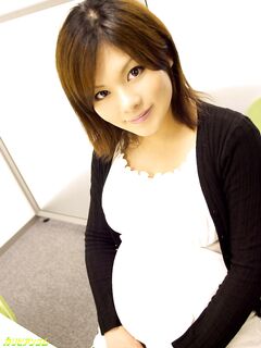 Pregnant Asian Yuri Mizukami blows a big cock & gets her hairy pussy fucked